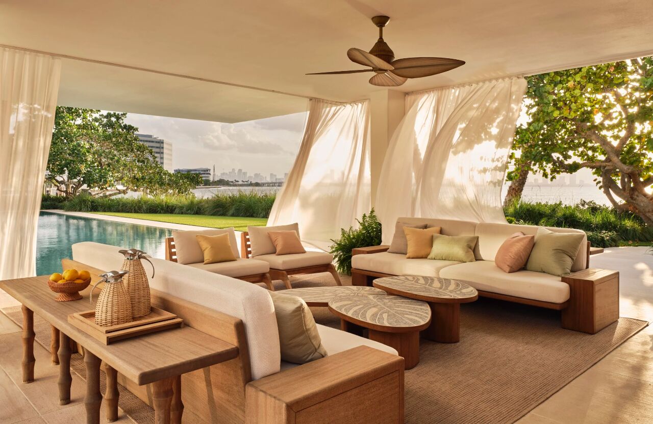 迈阿密海岸线2000㎡的禅意艺术私宅丨美国迈阿密丨Kelly Behun Studio-6