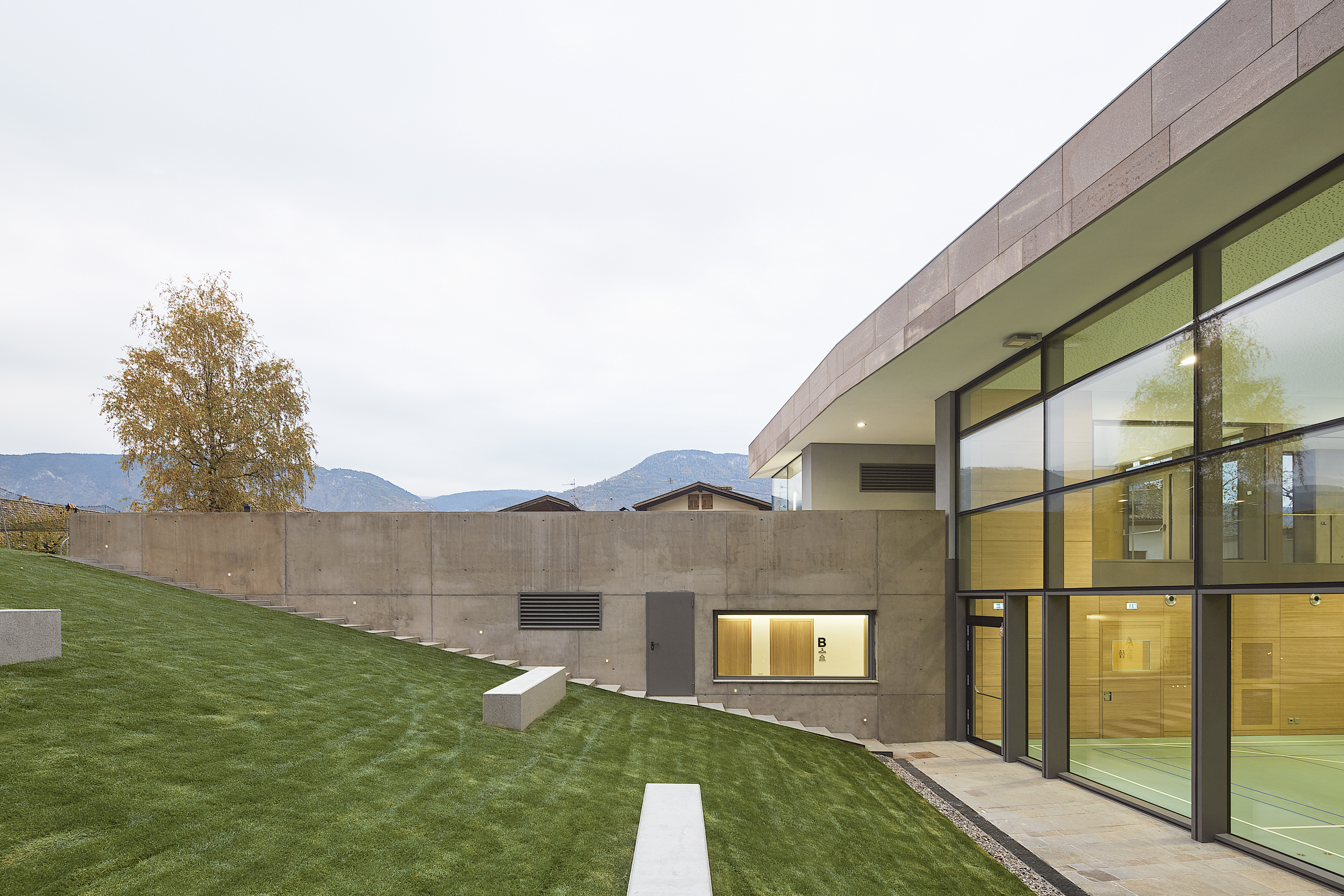 意大利乡村校园综合体，公共空间与私密空间的完美融合-40