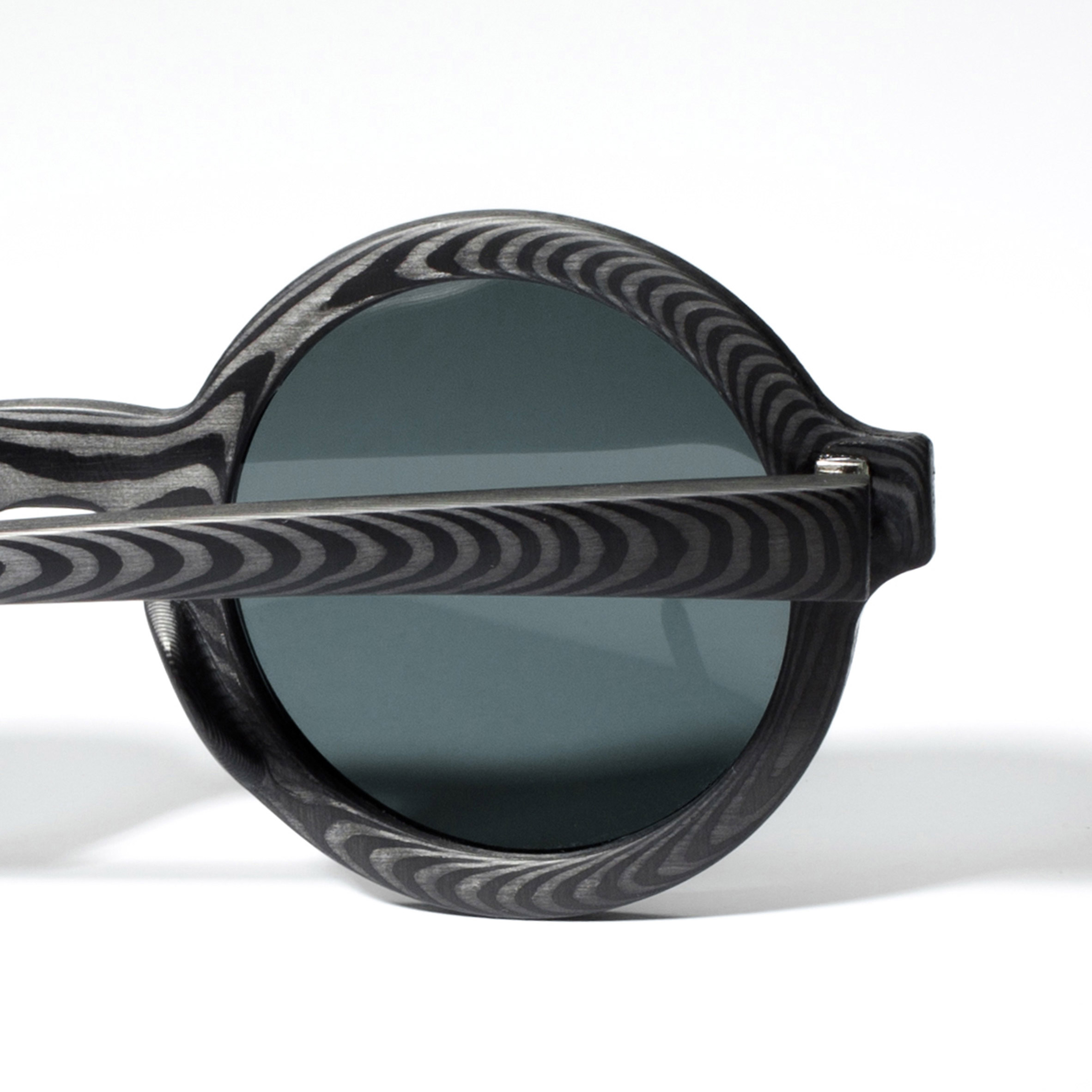 Rodrigo Caula designs carbon-fibre sunglasses with woodgrain patterns-0