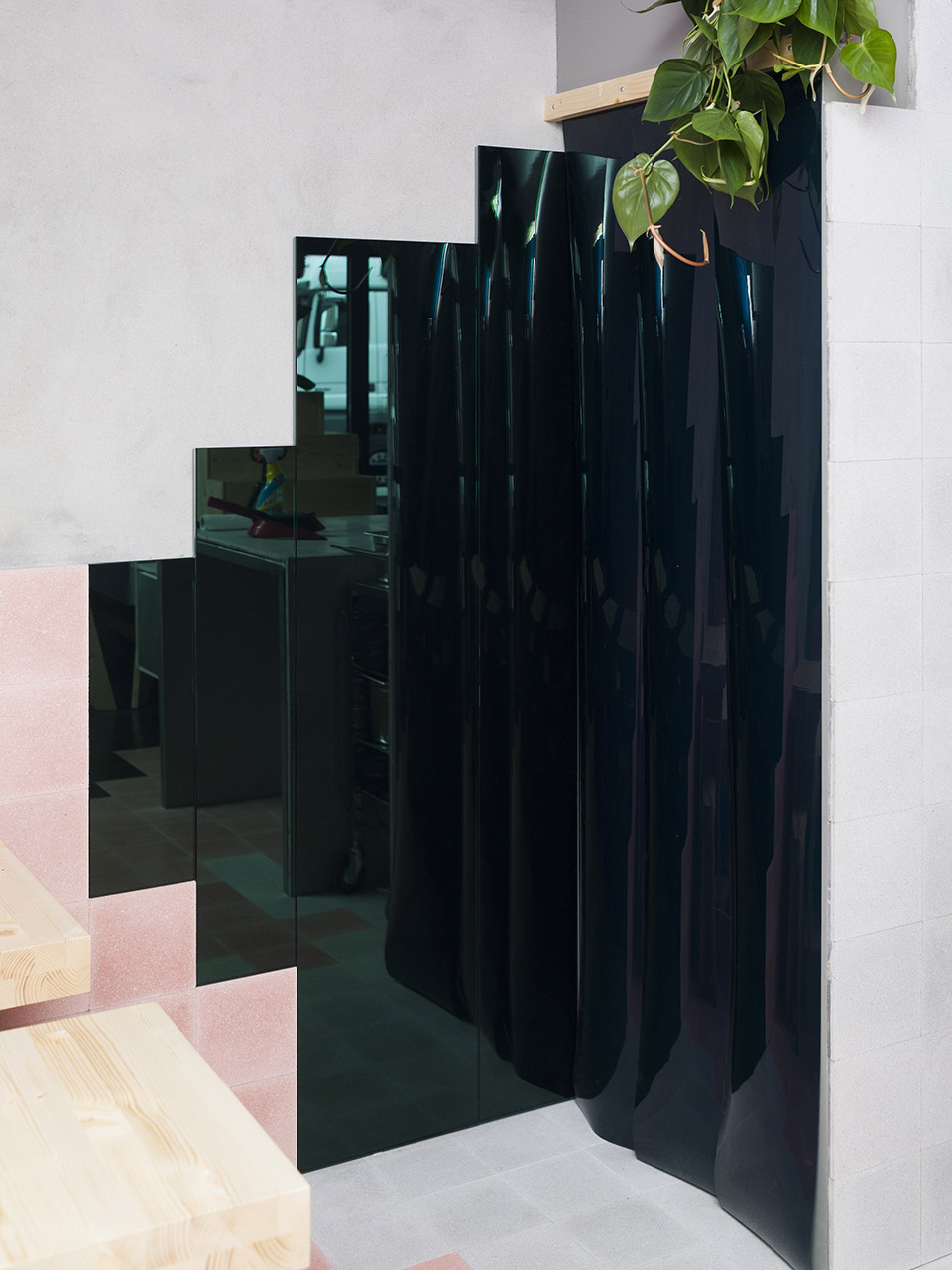 柏林街头的美式风情 & Beets and Roots餐厅 / GONZALEZ & HAASE / AAS-34