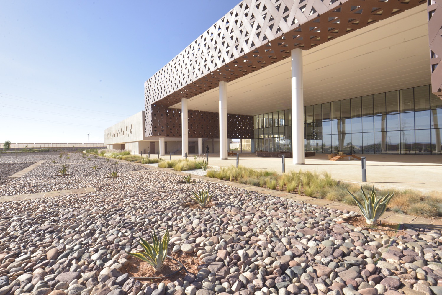 摩洛哥总部和会议中心丨Archi+-12