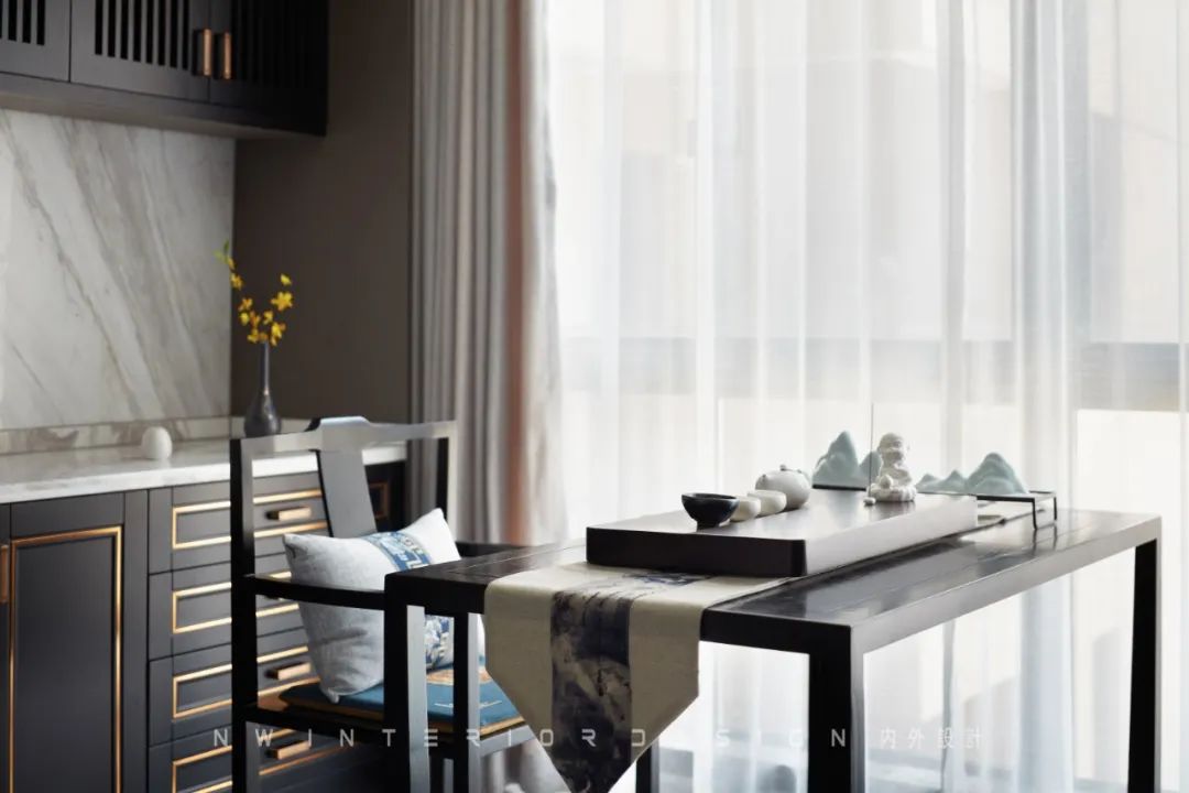 岳阳滨水天悦孙宅 | 内外如一的诗意空间-28