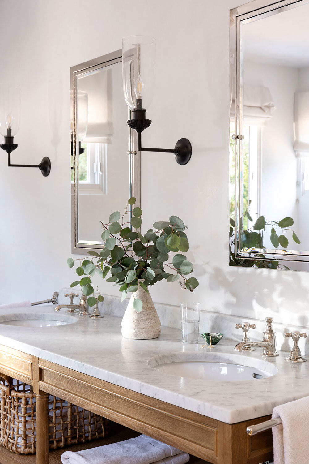 加州设计师之家 | 自然材料打造的宁静空间-22