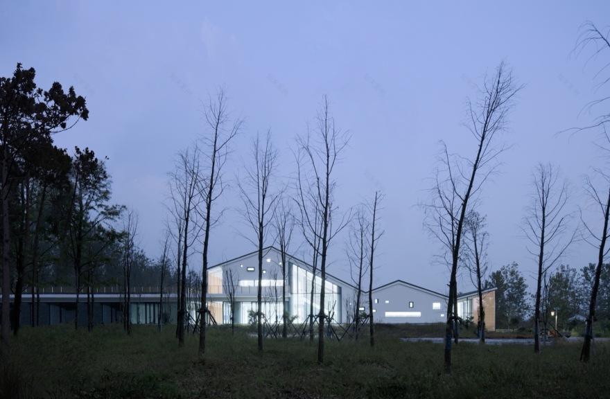 卢塘村党群服务中心·李口渔灯,水畔客厅丨中国宿迁丨江苏省建筑设计研究院股份有限公司-9