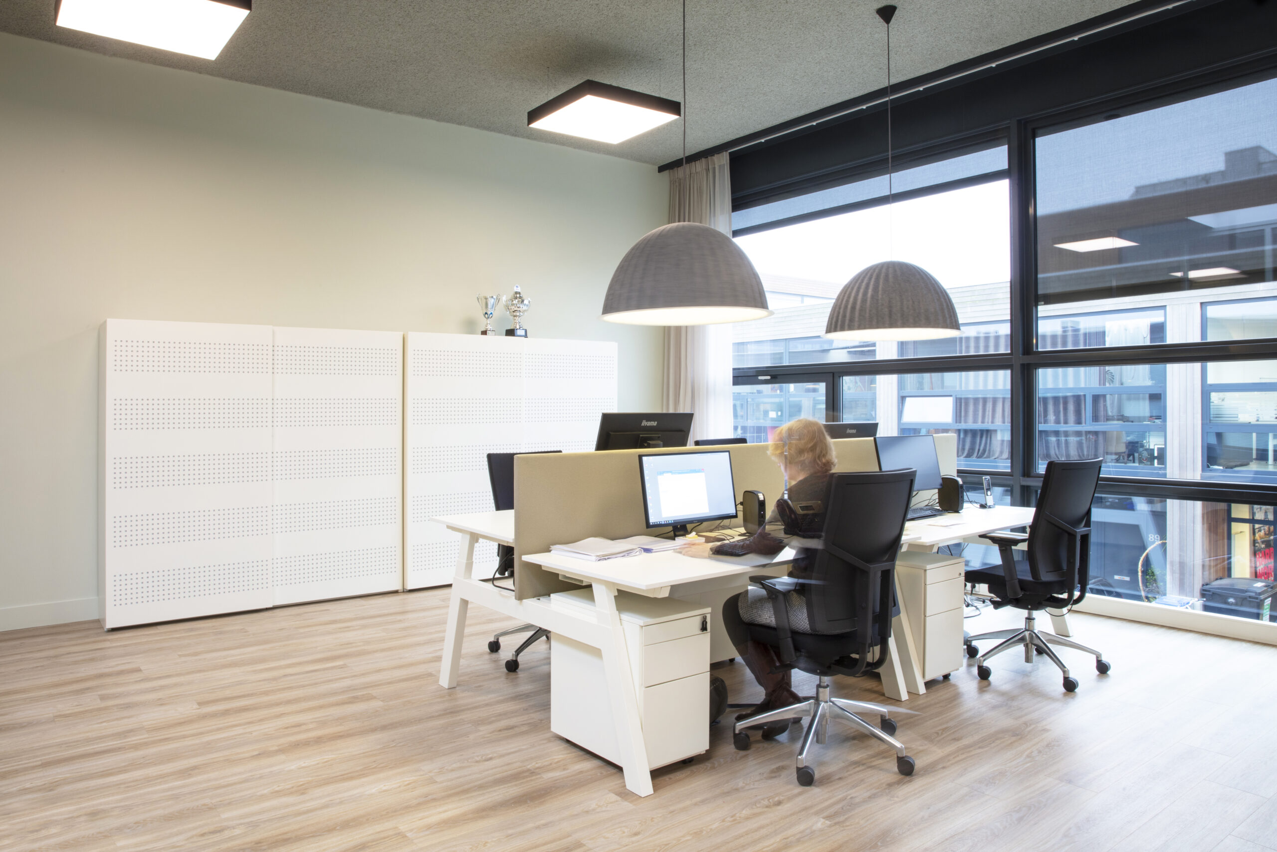 NCS室内工程公司（注：若NCS有特定含义，需根据具体背景调整，此处按常见商业命名理解为公司名） 丨荷兰阿姆斯特丹-16