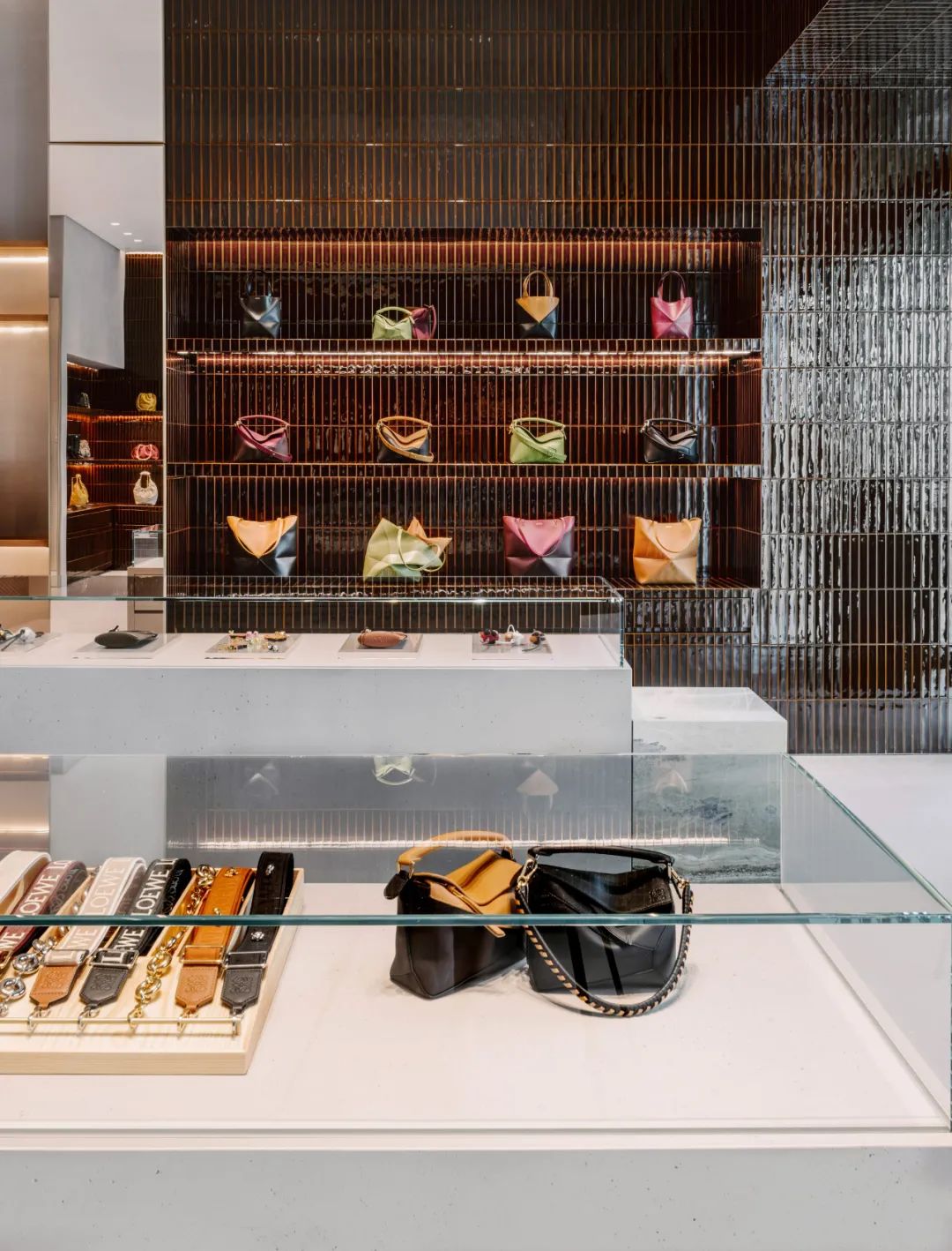 Loewe 休斯敦里弗奥克斯区店铺设计丨美国休斯敦-5