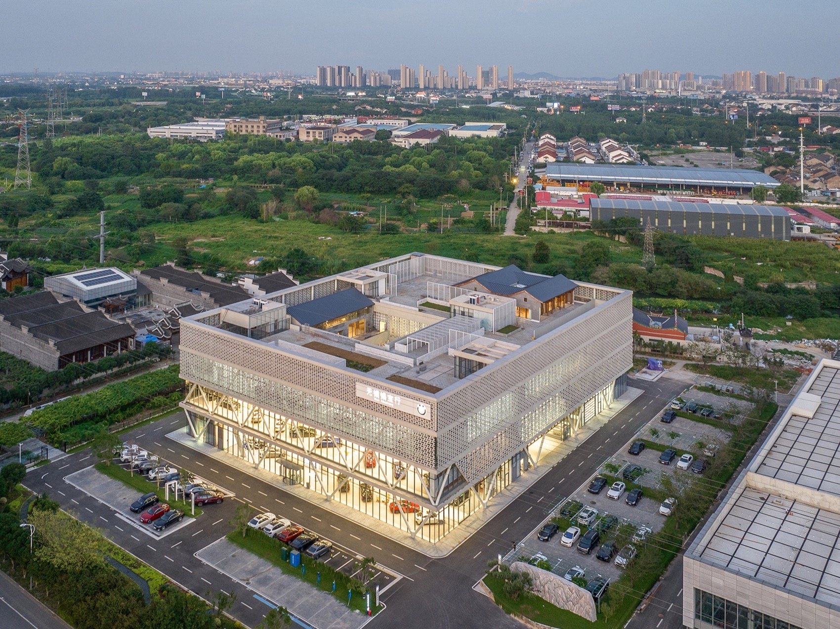 无锡锡宝行 4S 店丨中国无锡丨非常建筑-6