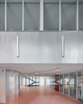 SAIER援助服务中心改造丨西班牙巴塞罗那丨Flexo Arquitectura