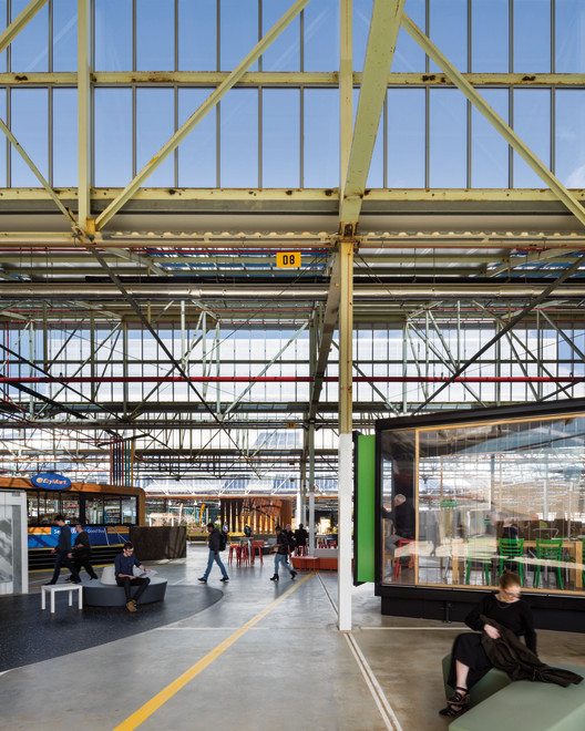 Tonsley Main Assembly Building and Pods Woods Bagot-38