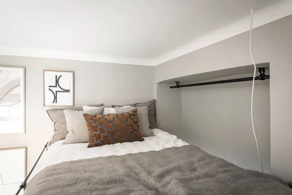 16m2 瑞典斯德哥尔摩迷你公寓,现代设计惊艳亮相-7