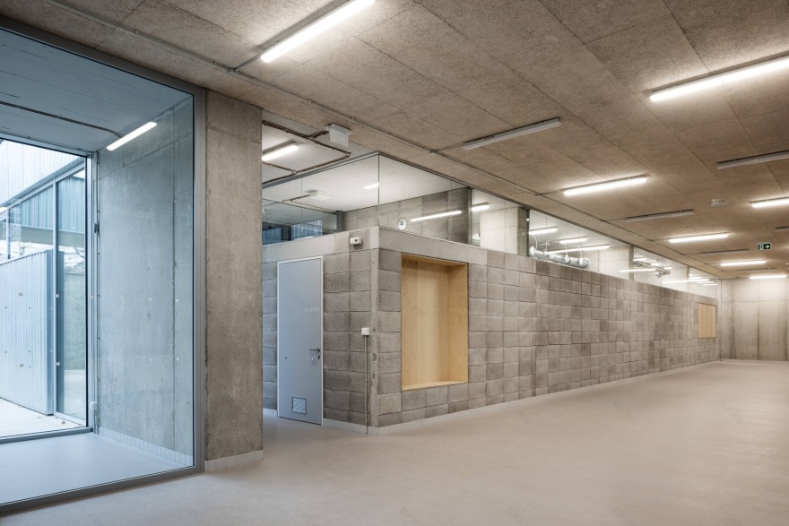 小学扩建 新学校亭阁与多功能厅丨斯洛伐克丨Bakyta architekti-57