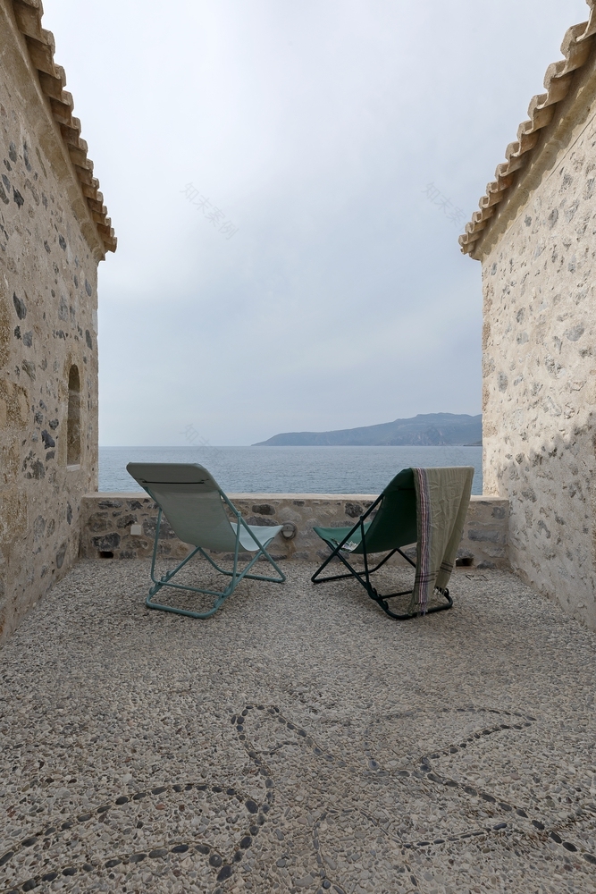 希腊 Kardamili 海滨历史建筑的现代重生丨Etsi Architects-52