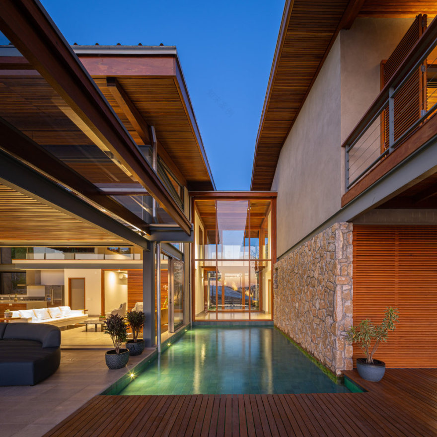 巴西水库旁的全景住宅设计-44