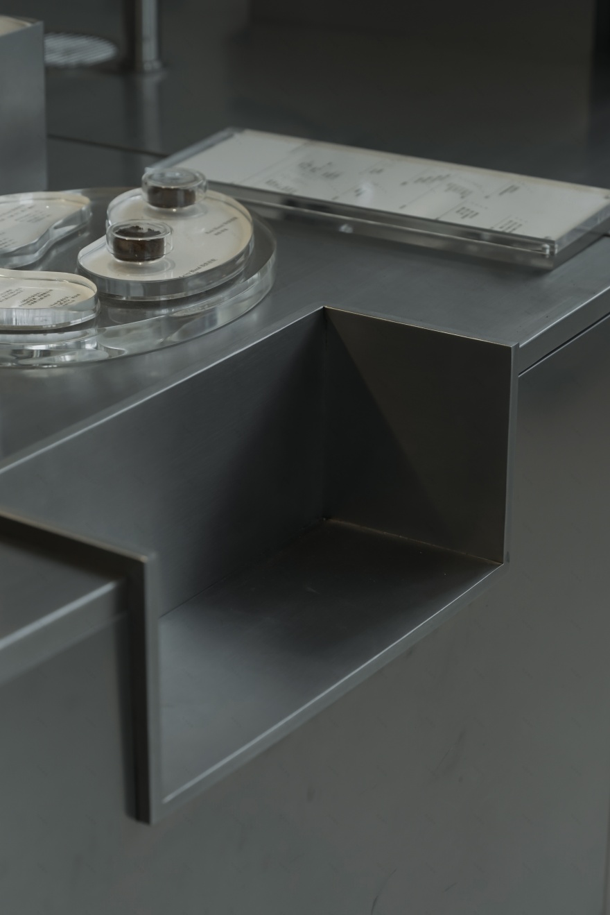 极简风咖啡店丨中国广州-10