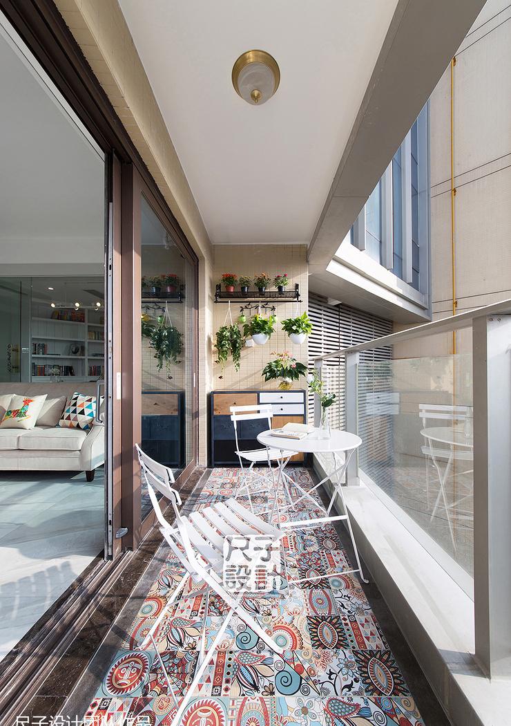 情迷贝加尔湖畔的现代居家设计-31