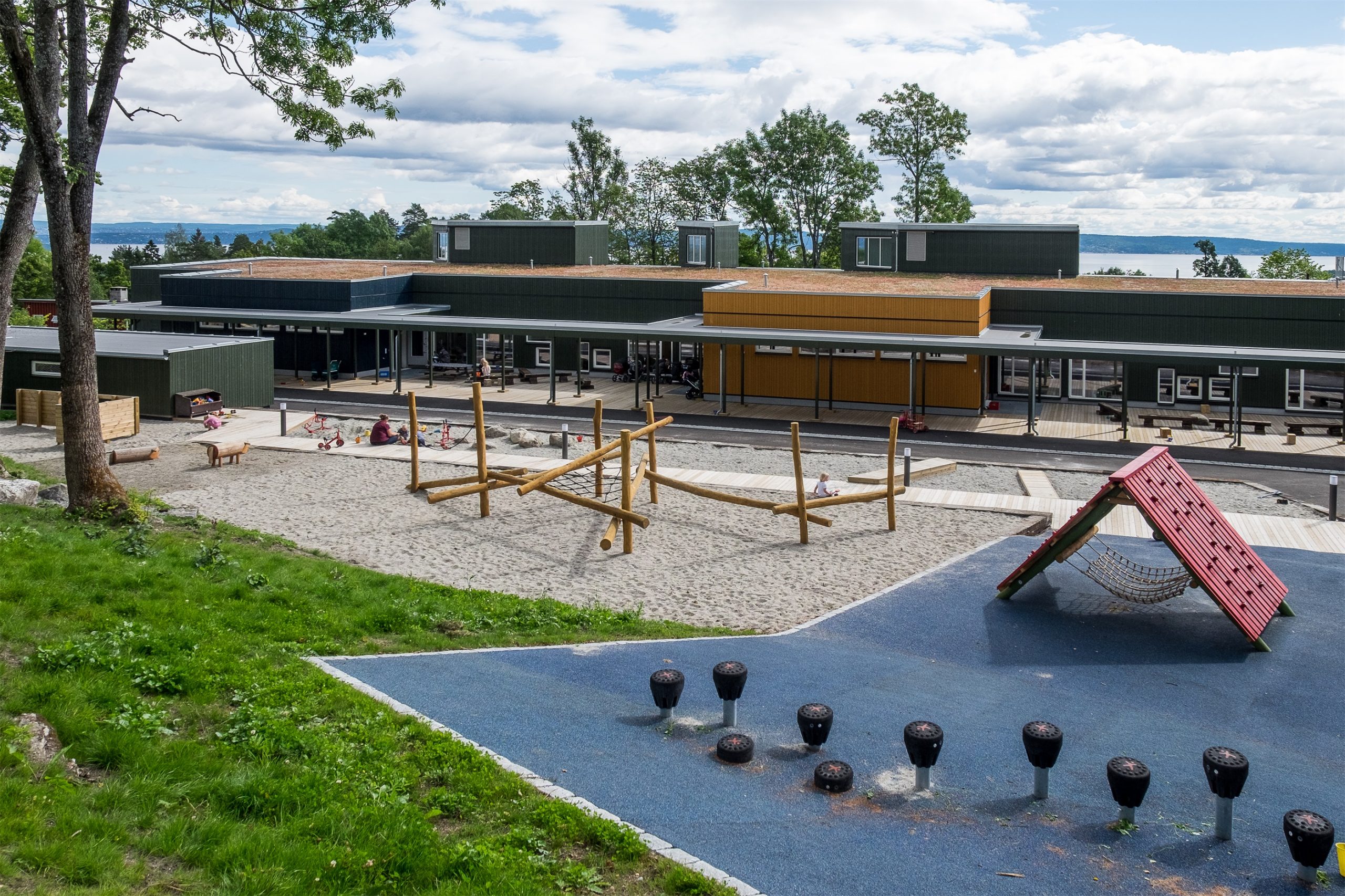 专为多重障碍儿童设计的幼儿园活动空间 丨挪威丨bar bakke landscape architects-7