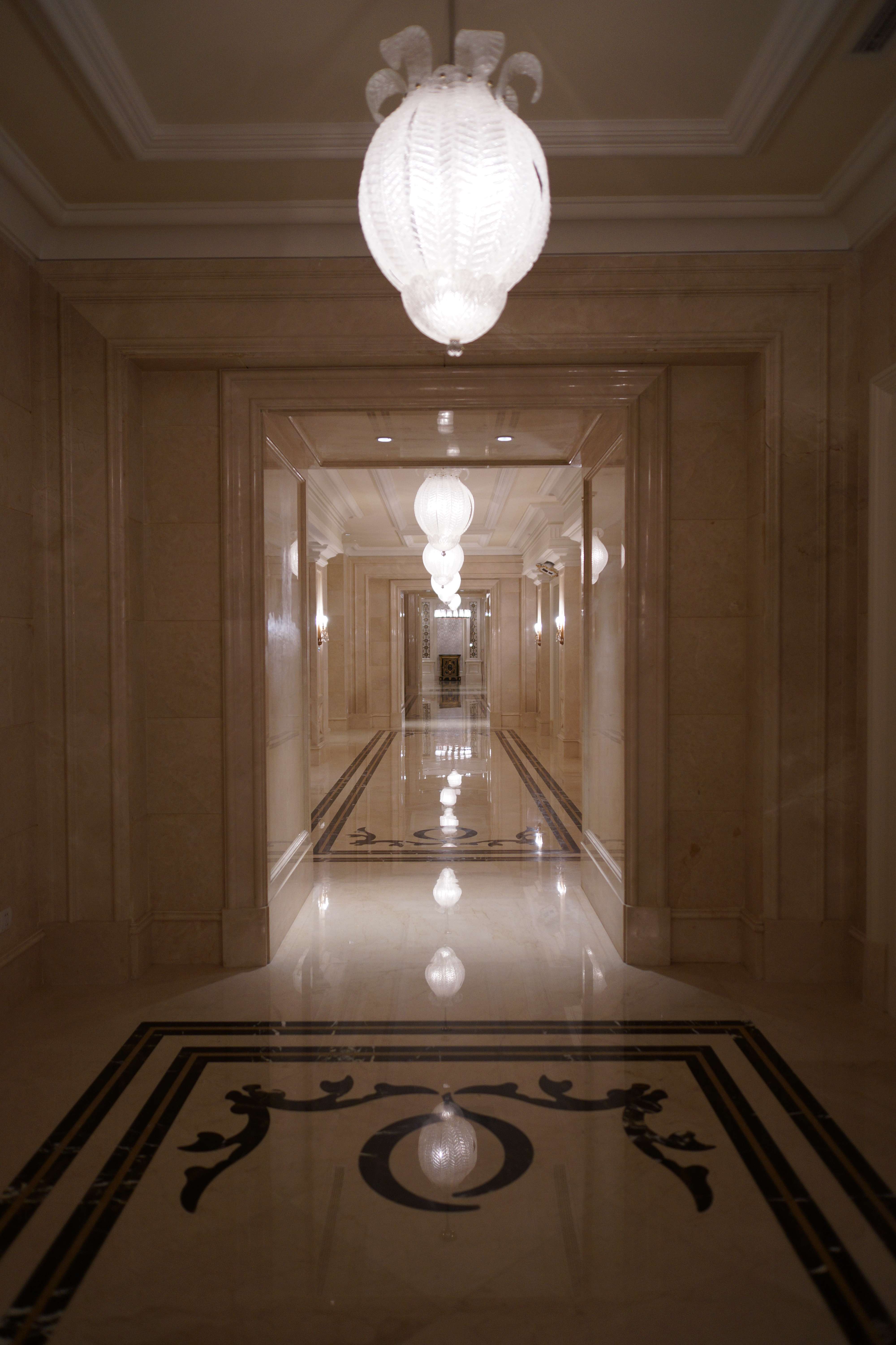 大连城堡酒店大堂区域照片-2-1