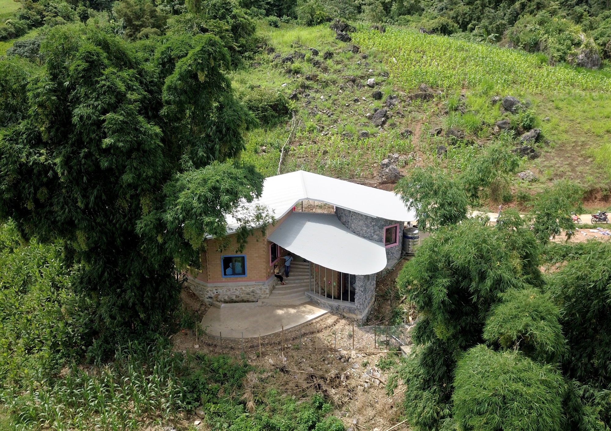 乡村幼儿园建筑丨1+1>2 Architects-21