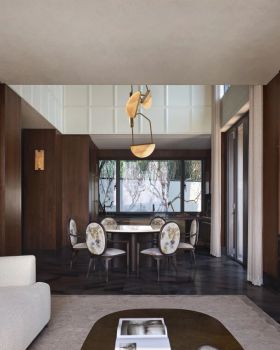 金地御湖颂丨中国广州丨硬装矩阵纵横,软装矩阵鸣翠