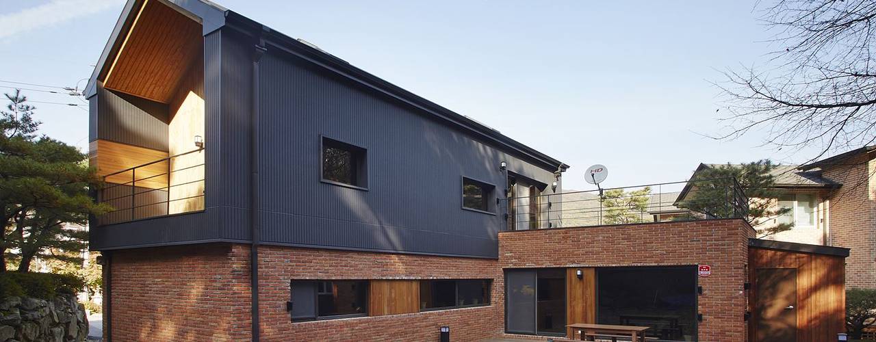 位于山腰的红砖住宅设计丨韩国GIP建筑事务所-2