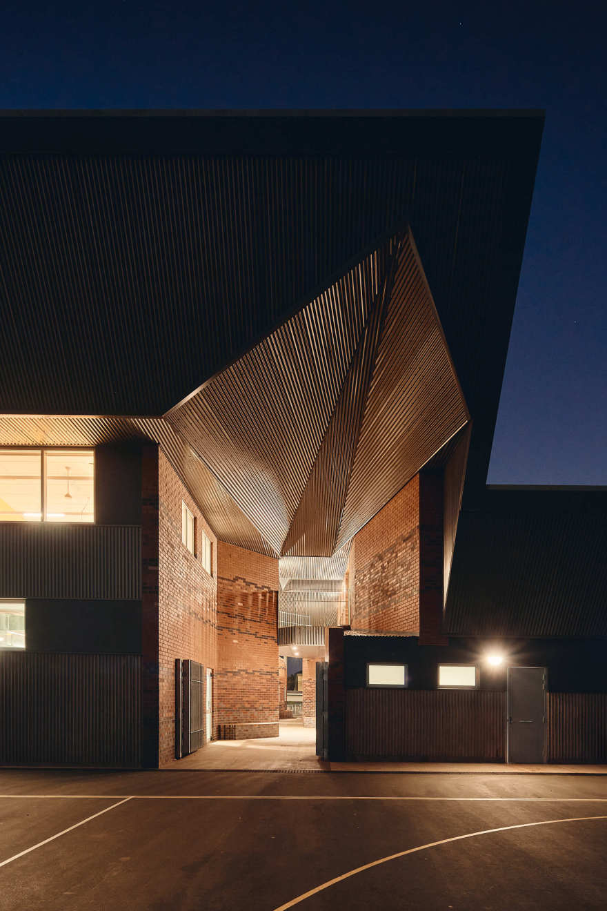 Karratha Senior High School Technical Learning Facilities / iredale pedersen hook architects-39