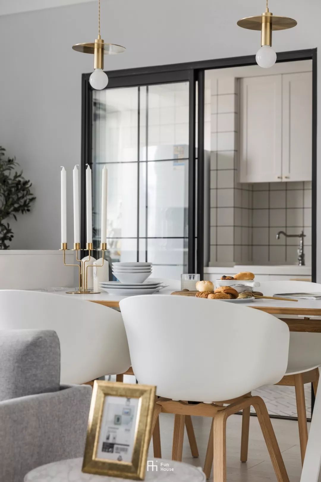 成都二手房改造，Fun House 打造童话般家居空间-47