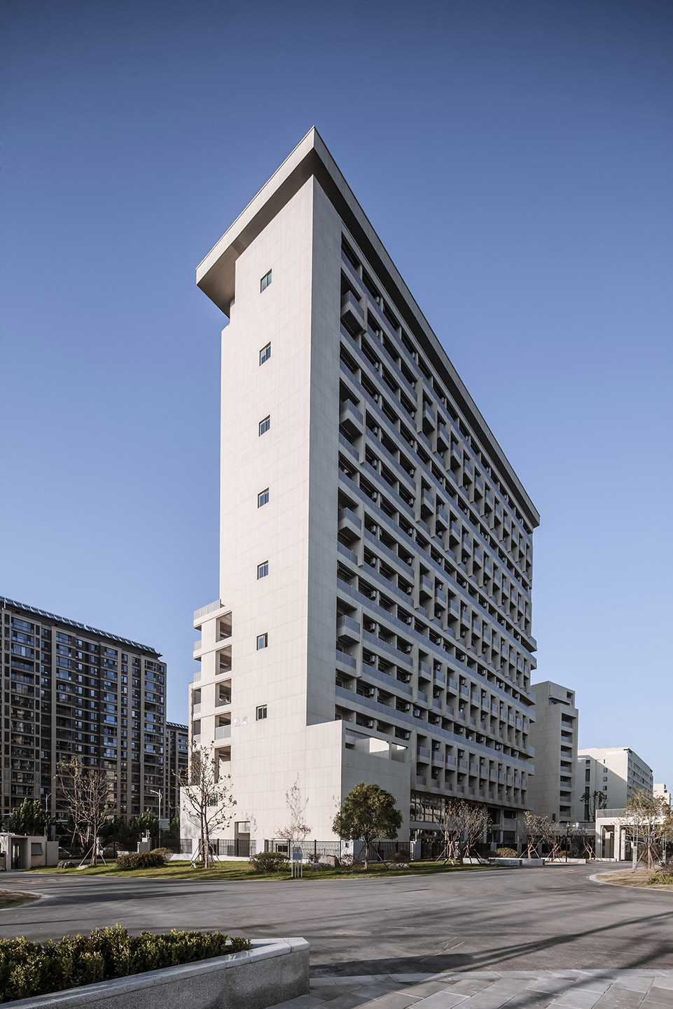 江苏省靖江高级中学新校区丨中国江苏丨江苏中锐华东建筑设计研究院有限公司荣朝晖工作室-266