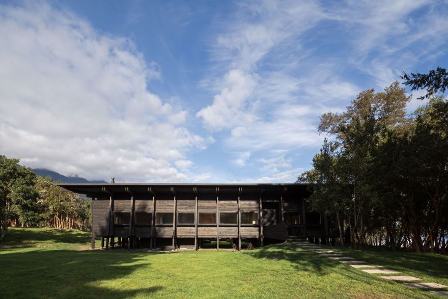 带庭院的房子丨智利-14