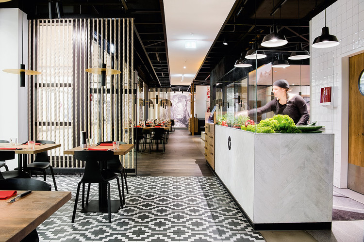 德国 Maredo 旗舰店内部概念设计，展现南美高乔文化-24