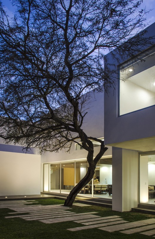 墨西哥密林中的优雅私人住宅-7