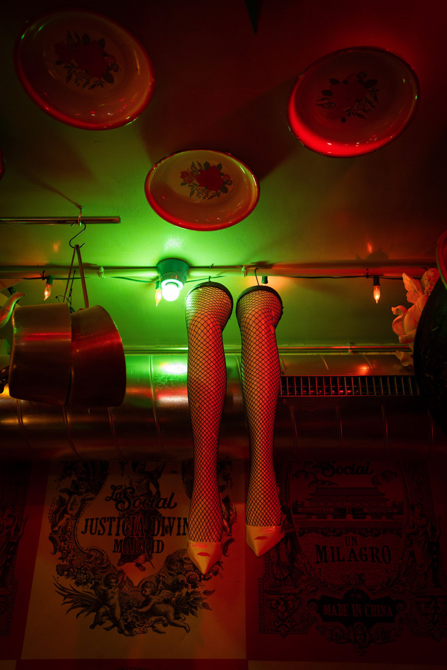 马德里社交俱乐部(注:在西班牙语里,la是定冠词,social有社交的意思 ,Madrid是马德里,LA SOCIAL MADRID有可能是马德里当地一个社交俱乐部之类的名称,这只是基于常见情况的推测) 丨西班牙马德里-38