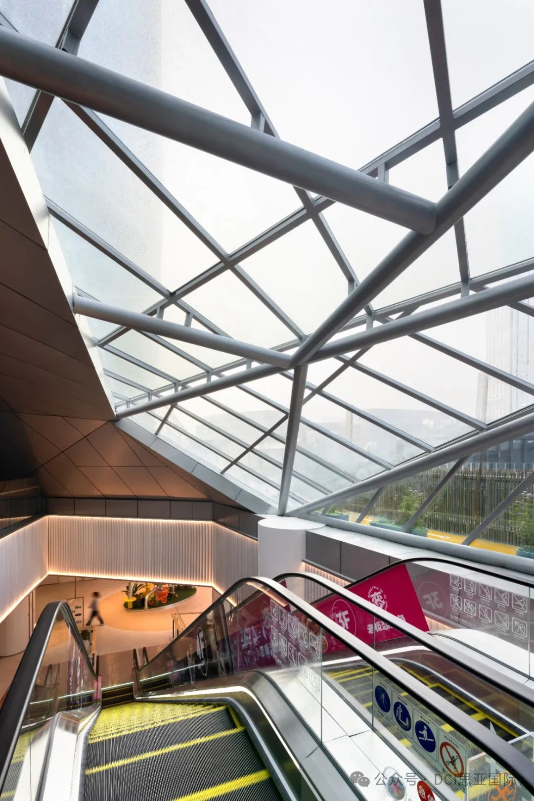 济高·世茂芯环中心丨中国济南丨DCI 思亚国际-15