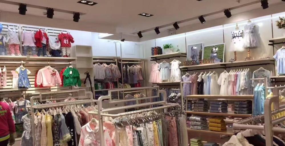 嘉峪关最大童装店开业盛况-48