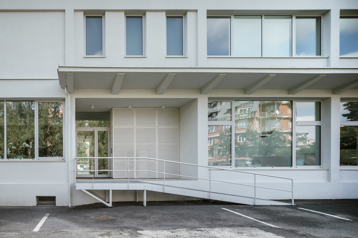 多功能建筑 Petřiny82丨捷克丨Lucie Nemcova-40