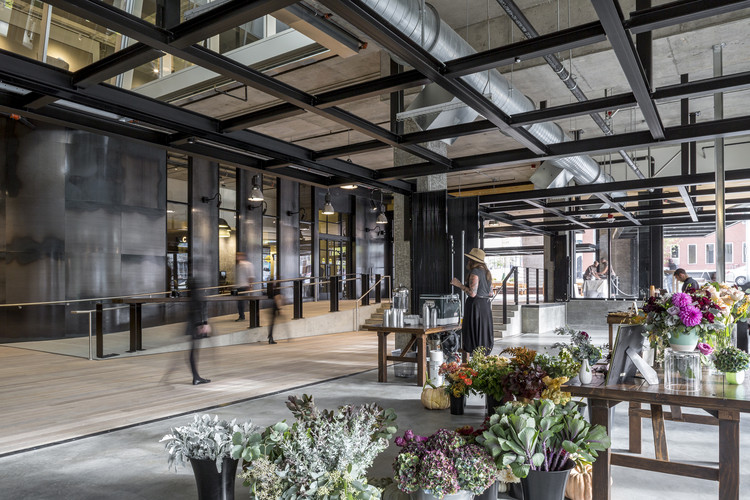 400 Fairview 多用途建筑-4