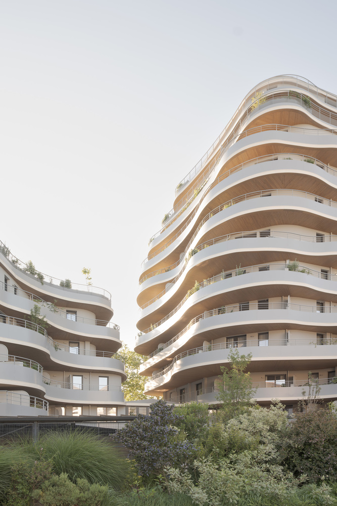 
将绿色和自然光融入集托儿所老年公寓一体的住宅楼设计 - 戈者设计 | 戈者设计-20