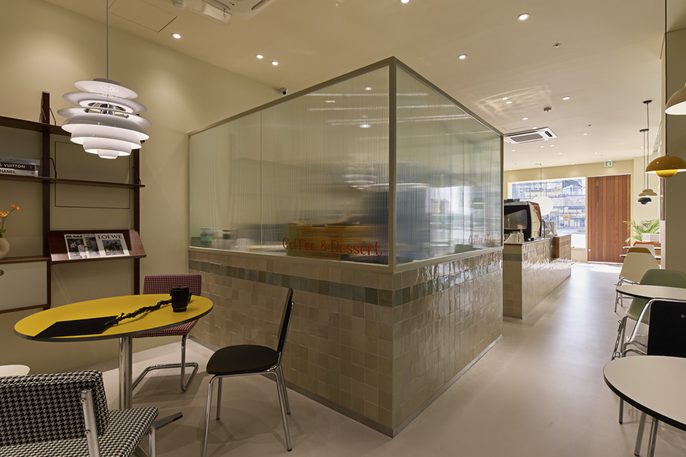 感性空间设计——17 坪咖啡厅模型装修工程报价-4