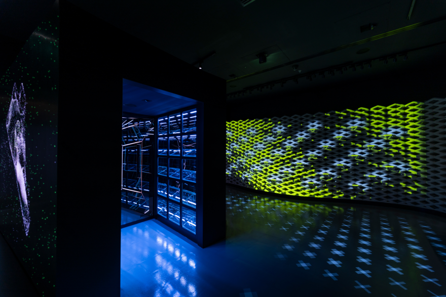 迪拜 Presentedby 店铺,高科技未来风格诠释时尚 sneaker 文化-7