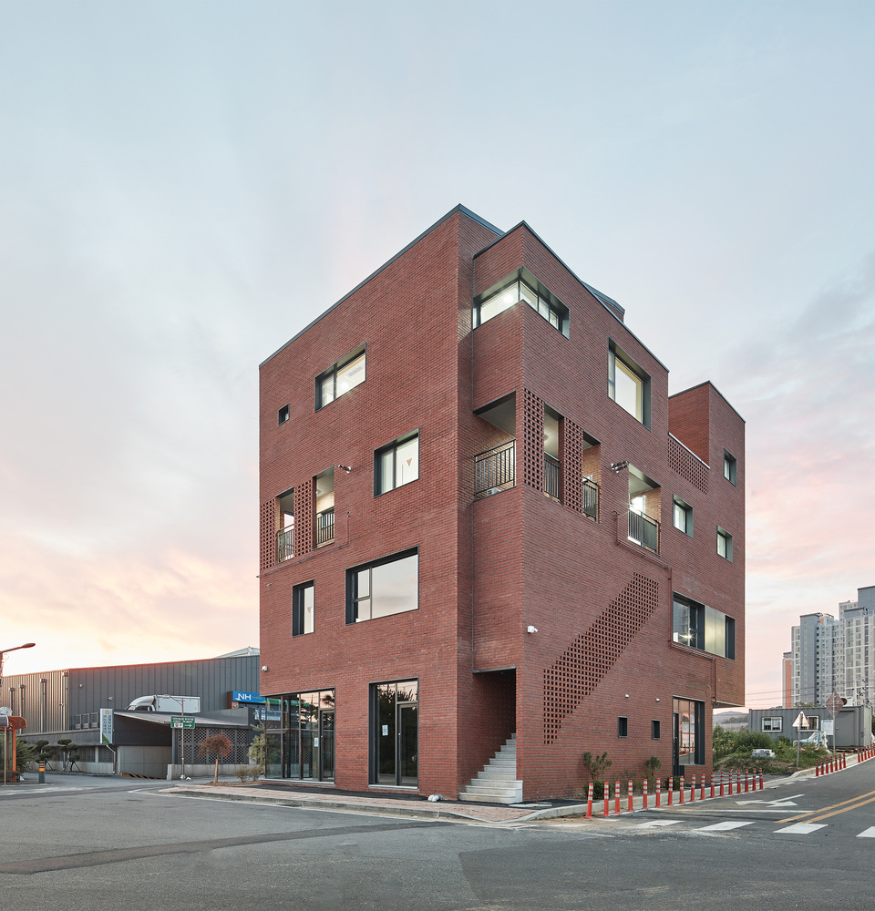 韩国 Anseong 商业住宅丨RAUM ARCHITECTURE-9