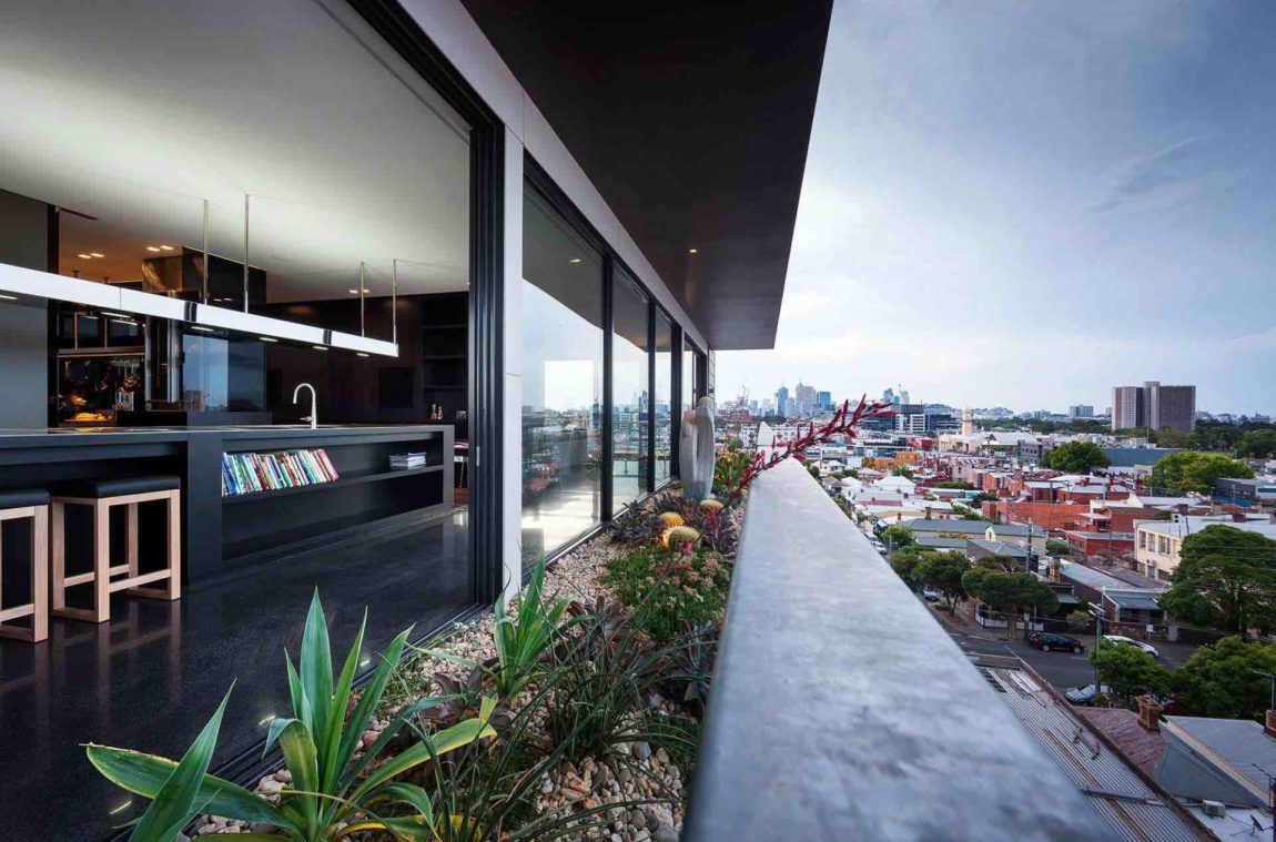 Luxurious Penthouse with Incredible Views over the City of Melbourne, Australia-30