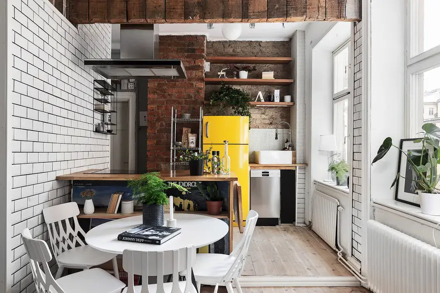 黄色冰箱点亮北欧风小户型-1