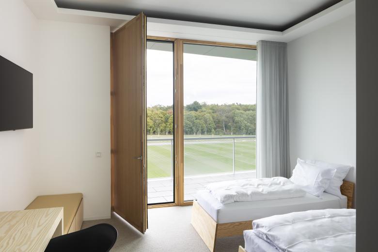 DFB 校园丨德国法兰克福丨kadawittfeldarchitektur-16