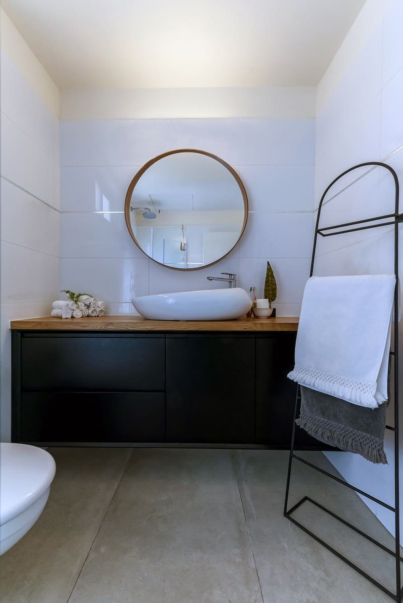 卡法萨巴实用私人住宅设计丨室内设计利兹·佐默,家居造型维特·卡尔卡-50