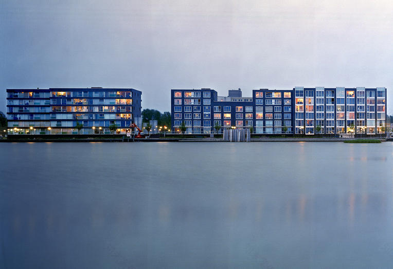 德西雷嫩,布雷达市布根奥松镇(注:Bergen op Zoom一般意译为布根奥松,它是荷兰北布拉班特省的一个市镇;由于De Sirenen可能是特定的地点、建筑等名称,缺乏更多背景下只能音译为德西雷嫩 ) 丨荷兰-21