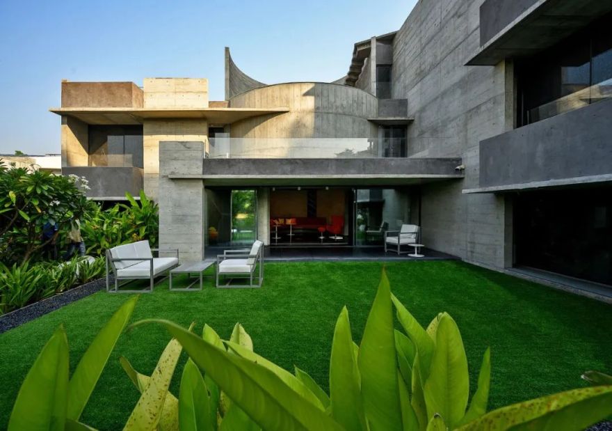 窄砖房丨印度特里凡得琅丨Srijit Srinivas ARCHITECTS-94