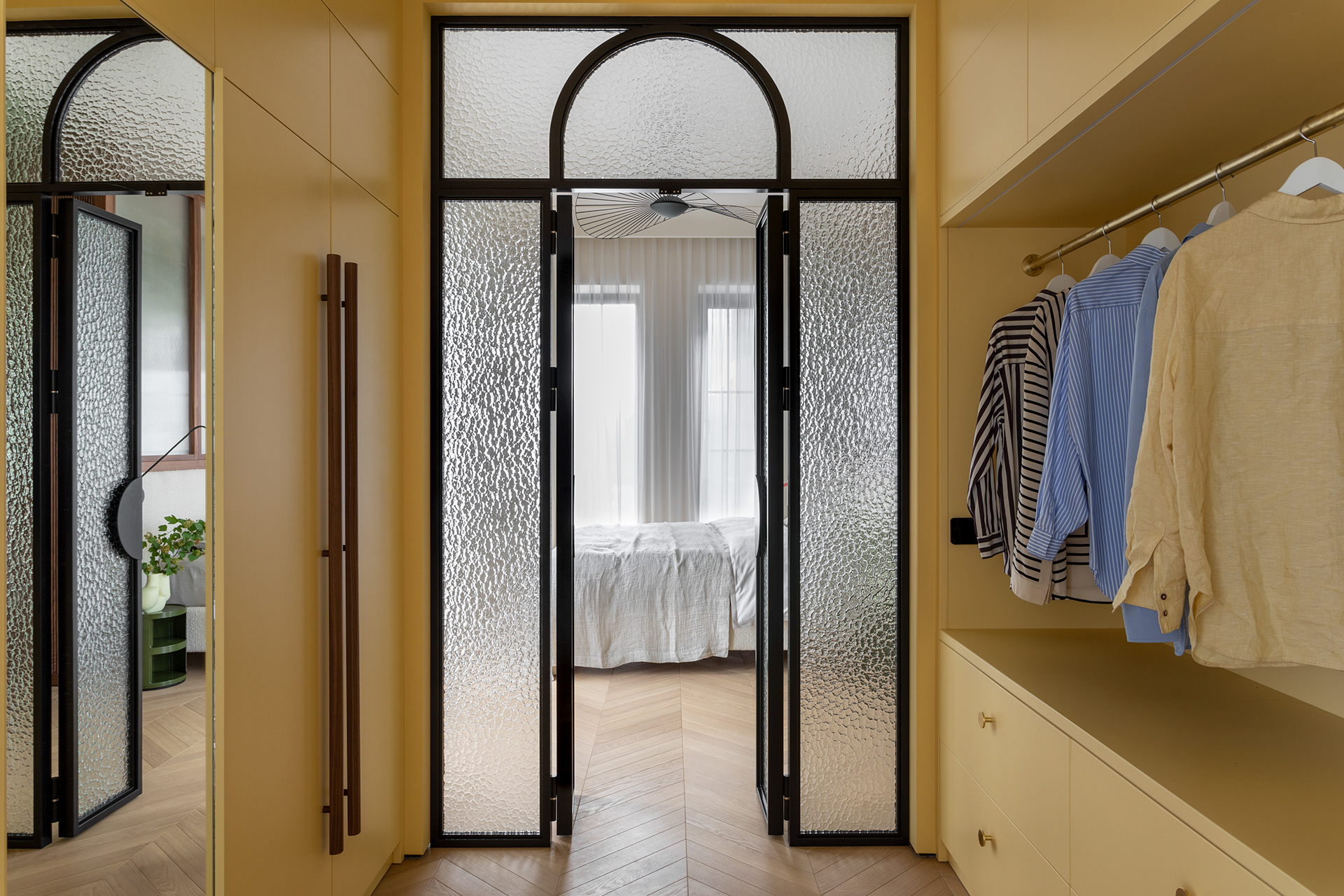 flat（未明确具体中文名）丨Anastasia Brandt-19