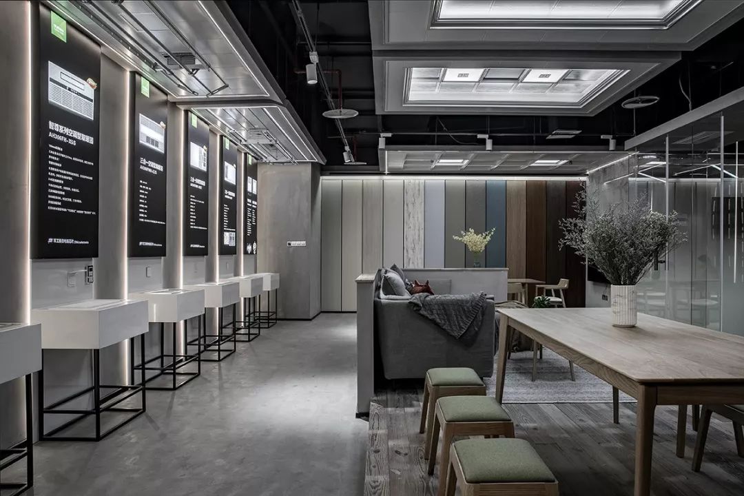 奥华定制家 | 四合院概念吊顶墙板展示空间-16