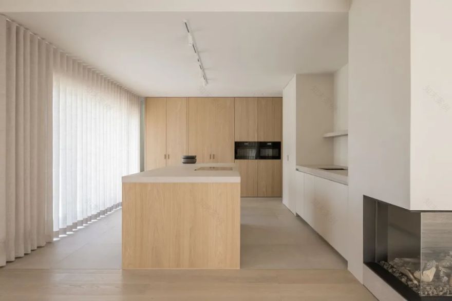 邦海登家庭住宅室内翻新设计丨Van der Celen-4