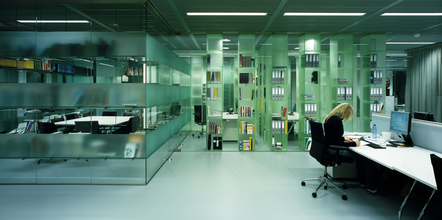 荷兰建筑师协会透明办公空间-10