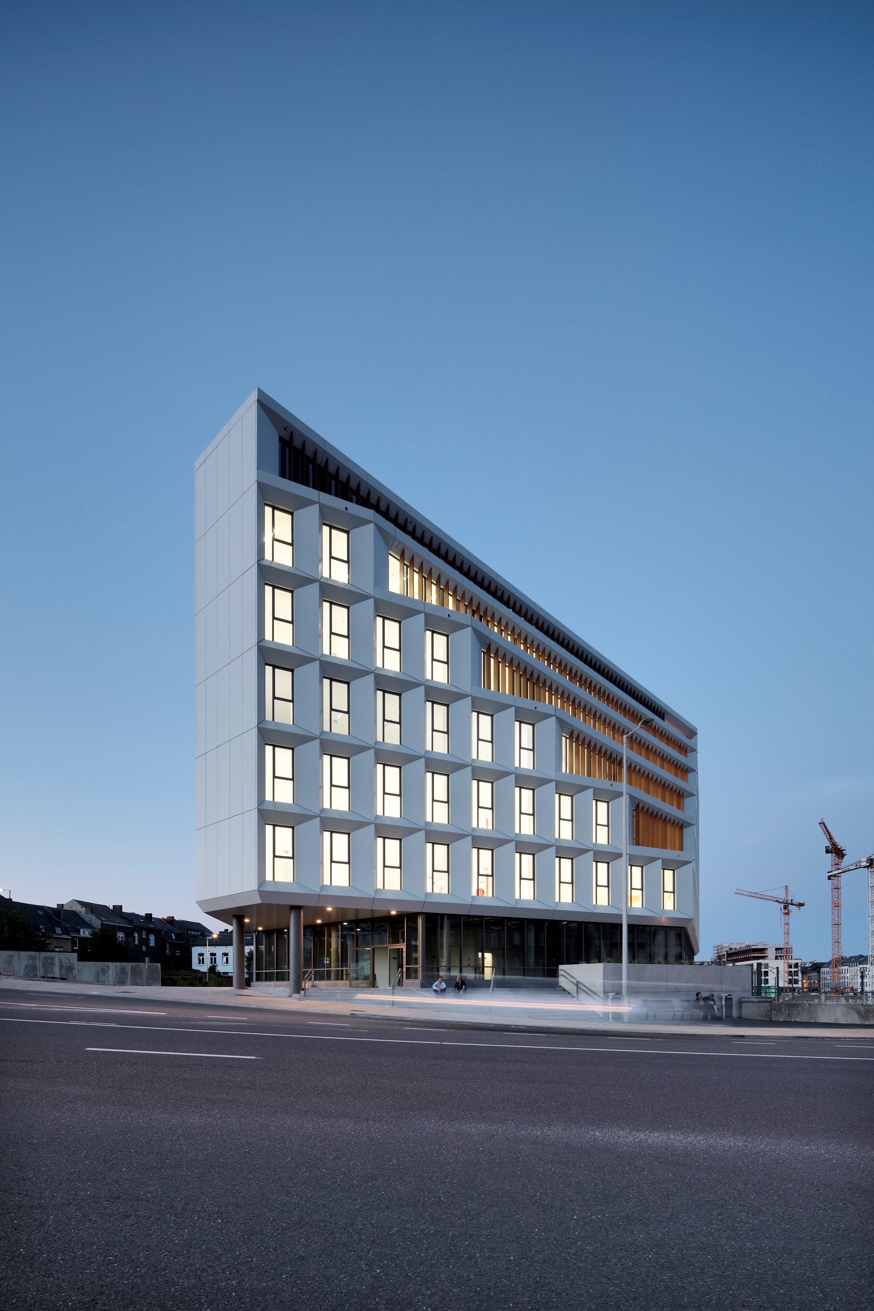 比利时那慕尔办公建筑丨Édifier-10